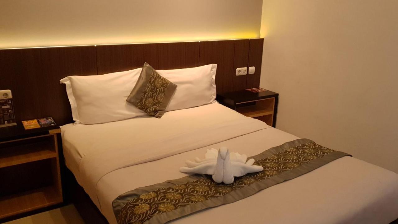Sunrise Hotel Jogja Kejayan Exterior foto